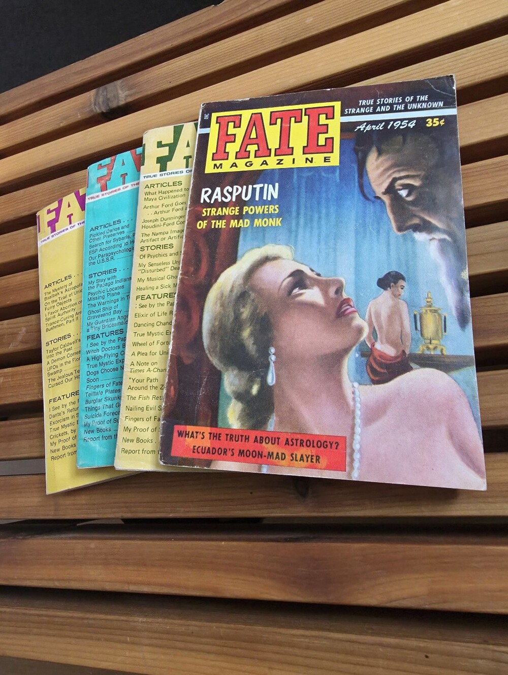 Fate True Stories Of The Strange And Unknown/3 Random 1970s And  1x 1950s